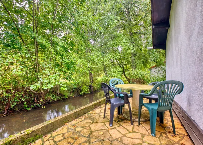 Le Fil De L'eau Varaignes